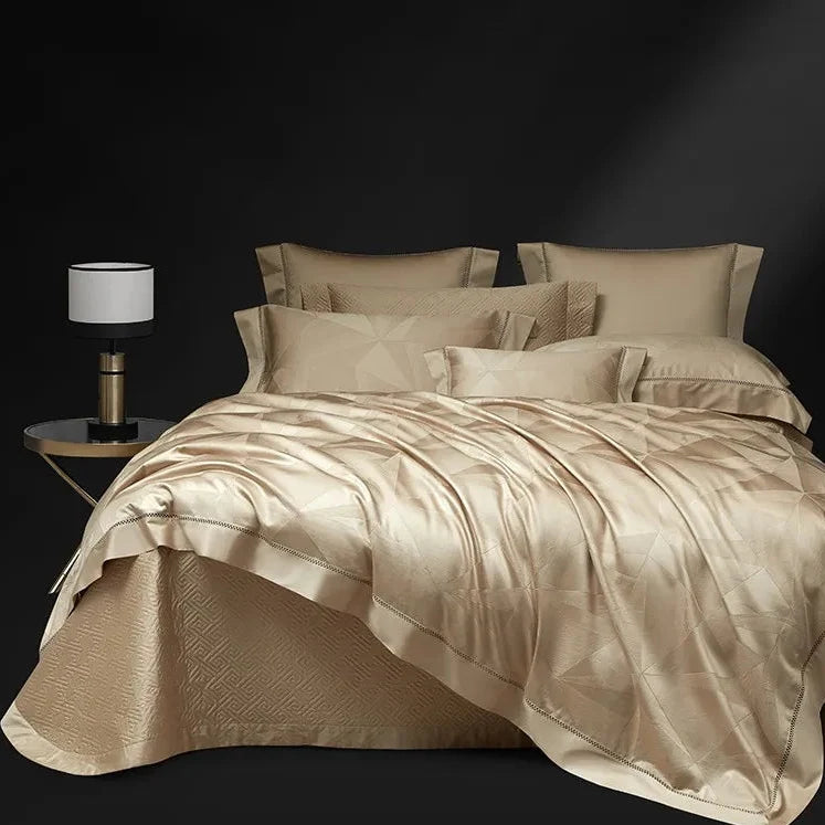 Champagne gold geometric jacquard bedding with coordinating pillow shams, LUSTRA GOLD – L&B