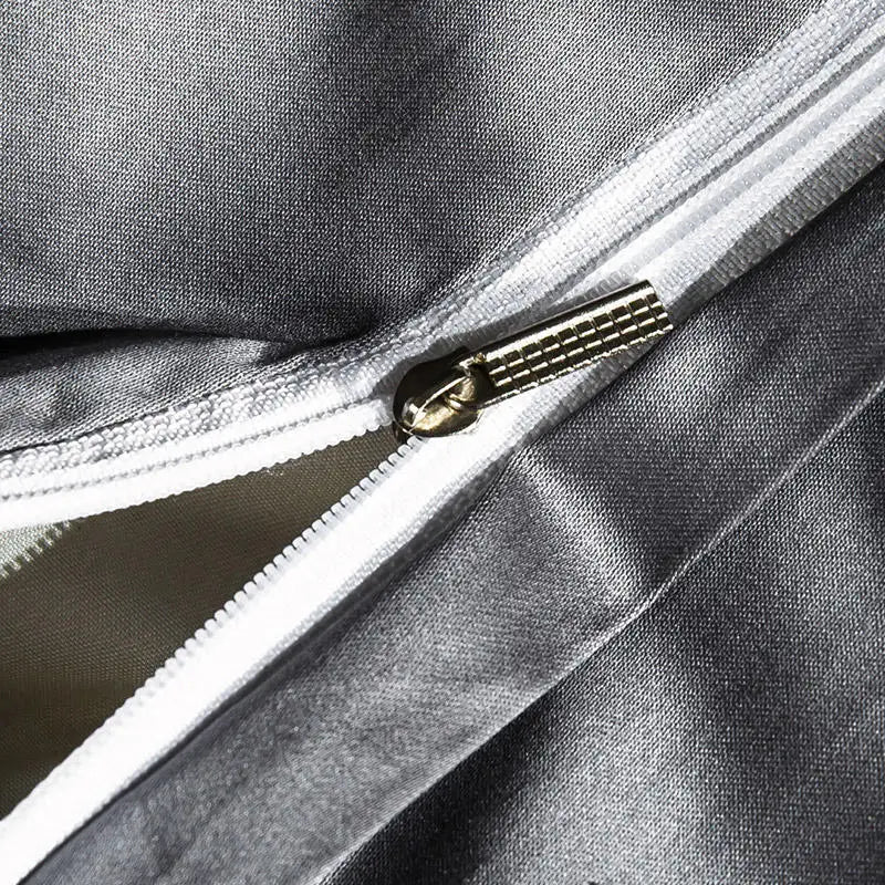 Hidden zipper closure on pewter gray Egyptian cotton duvet cover, ZUTAPERA GREY – L&B