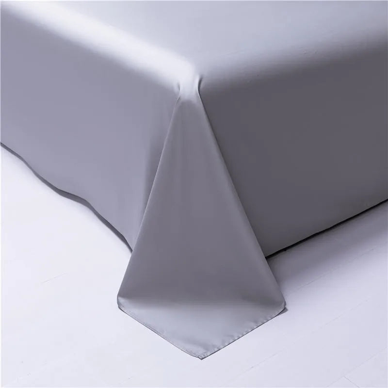 Silver gray reverse side of the purple duvet cover displayed in smooth Egyptian cotton fabric – NESLLA PURPLE GREY – L&B