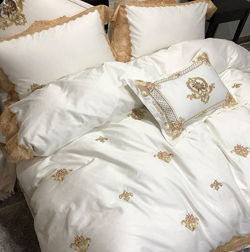 Ivory Egyptian cotton bedding with champagne gold embroidery and matching pillow shams, STONGE ROYAL – L&B